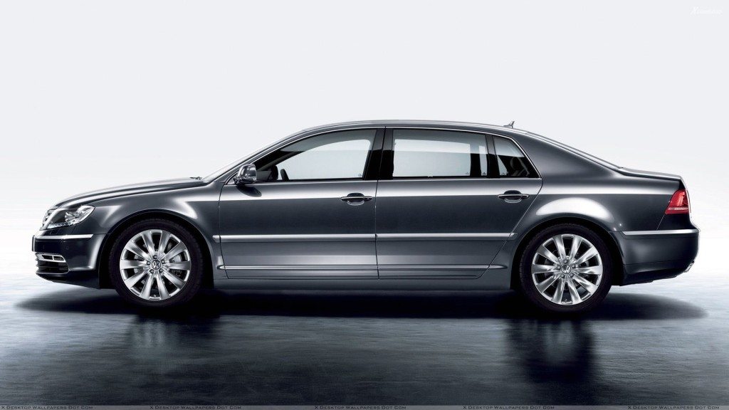 Volkswagen Phaeton grey